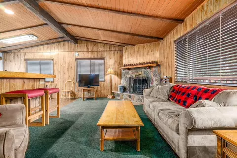 532 Vista Ave, Sugarloaf, CA 92386 photo 11