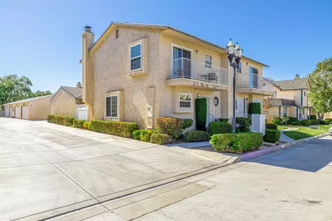 43635 Park Ave, Lancaster, CA 93534 photo 1