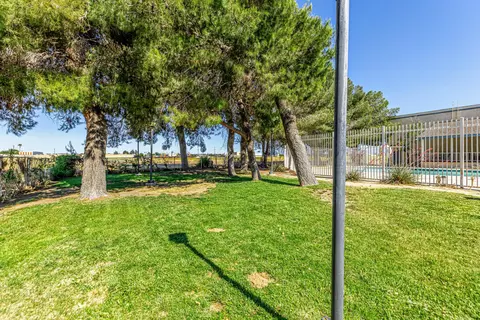 43635 Park Ave, Lancaster, CA 93534 photo 24
