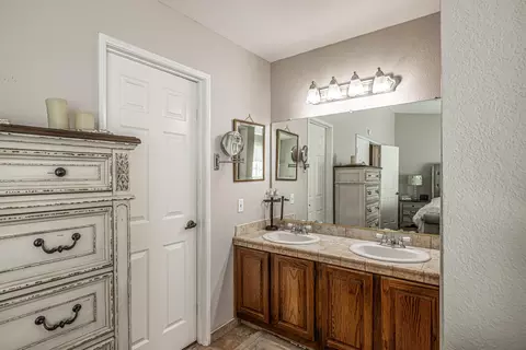 43635 Park Ave, Lancaster, CA 93534 photo 13