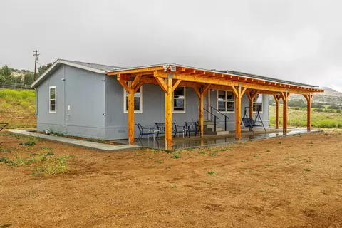3220 Dwight Lee St, Acton, CA 93510 photo 1