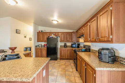 3220 Dwight Lee St, Acton, CA 93510 photo 8