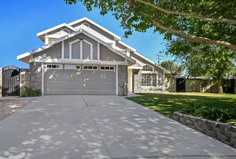45145 Biscay St, Lancaster, CA 93535 photo 1