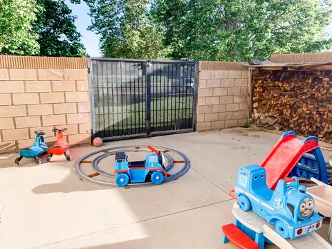 1027 James Ct, Lancaster, CA 93535 photo 28
