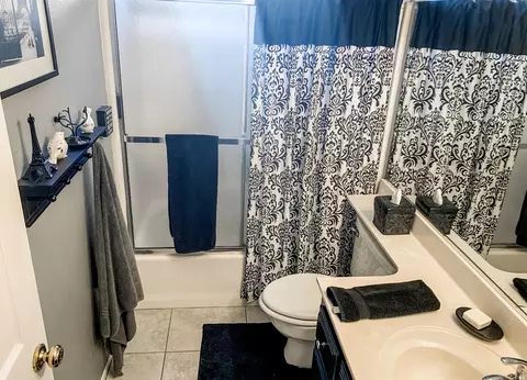 1027 James Ct, Lancaster, CA 93535 photo 17