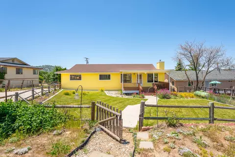 18060 Bowie St, Tehachapi, CA 93561 photo 7