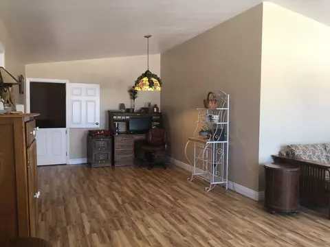 49614 W 259th St, Lancaster, CA 93536 photo 9