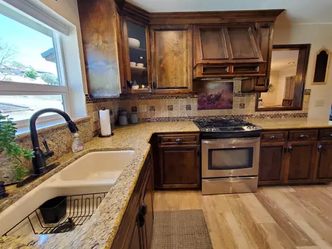 23641 Lakeview Dr, Tehachapi, CA 93561 photo 9