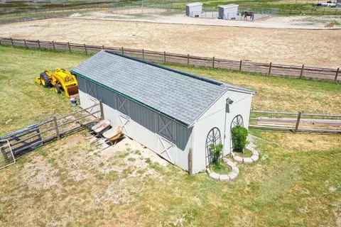 23641 Lakeview Dr, Tehachapi, CA 93561 photo 34