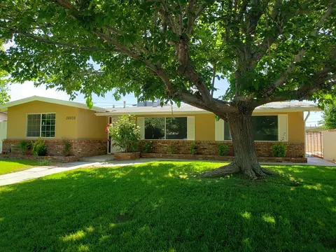 38575 Jacklin Ave, Palmdale, CA 93550 photo 1