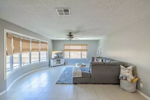 42011 W 47th St, Lancaster, CA 93536 photo 5