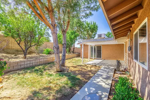 42011 W 47th St, Lancaster, CA 93536 photo 32