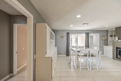 42011 W 47th St, Lancaster, CA 93536 photo 8