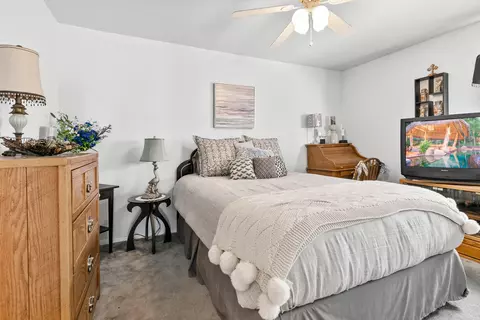 2589 Bottle Tree Dr, Palmdale, CA 93550 photo 14