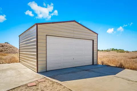 42989 E 150th St, Lancaster, CA 93535 photo 22