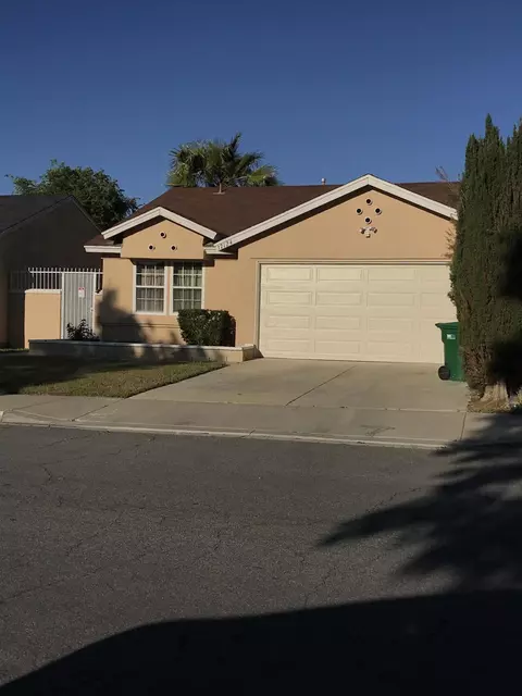 37124 E 29th Place Pl, Palmdale, CA 93550 photo 3
