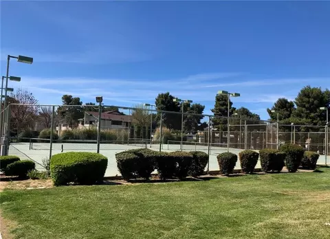 44544 E 15th St UNIT 12, Lancaster, CA 93535 photo 4