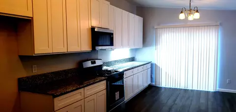 2304 Rangeview Dr, Rosamond, CA 93560 photo 10