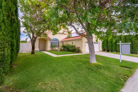 43641 Nicole St, Lancaster, CA 93535 photo 3