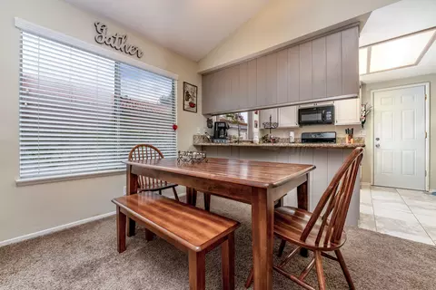 43641 Nicole St, Lancaster, CA 93535 photo 10