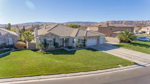 41736 Firenze St, Lancaster, CA 93536 photo 4