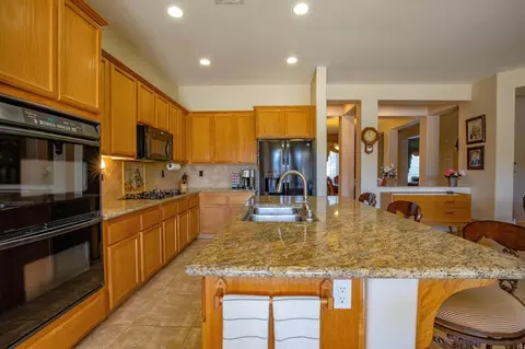 41736 Firenze St, Lancaster, CA 93536 photo 21