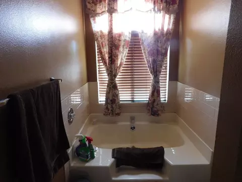 38005 E 43rd St, Palmdale, CA 93552 photo 10