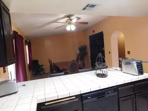 38005 E 43rd St, Palmdale, CA 93552 photo 6