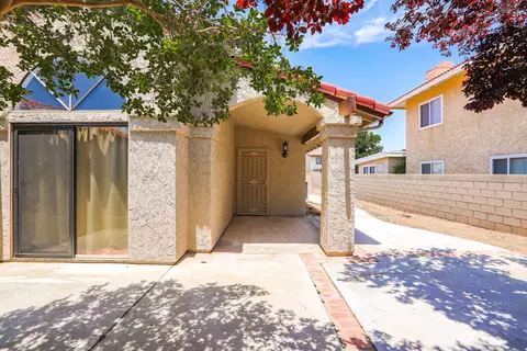 1229 Avenue J12 E, Lancaster, CA 93535 photo 8