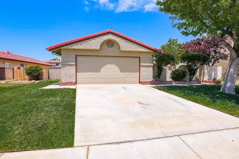 1229 Avenue J12 E, Lancaster, CA 93535 photo 2