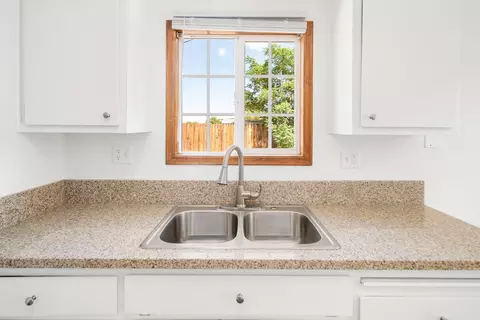 40946 E 172nd St, Lancaster, CA 93535 photo 14
