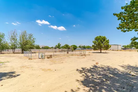 40946 E 172nd St, Lancaster, CA 93535 photo 27