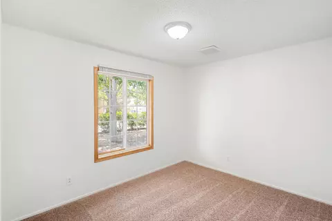 40946 E 172nd St, Lancaster, CA 93535 photo 21