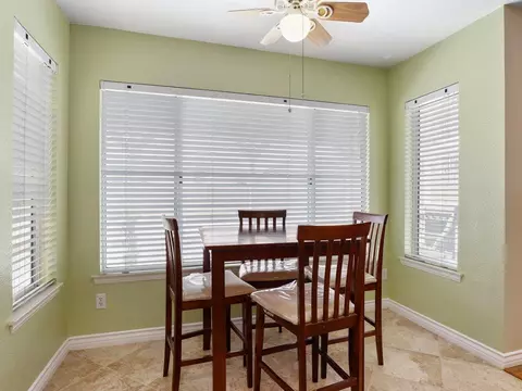 36540 Peridot Ln, Palmdale, CA 93550 photo 7