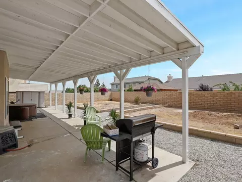 36540 Peridot Ln, Palmdale, CA 93550 photo 17