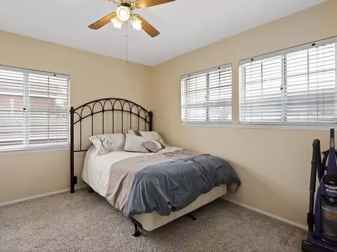 36540 Peridot Ln, Palmdale, CA 93550 photo 12