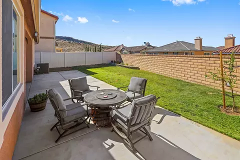 2901 Crocus Pl, Palmdale, CA 93551 photo 21