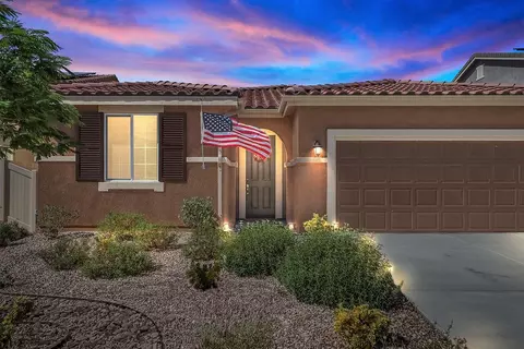 2901 Crocus Pl, Palmdale, CA 93551 photo 2