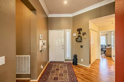 44715 Sandhurst Ln, Lancaster, CA 93536 photo 5