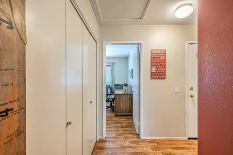 44715 Sandhurst Ln, Lancaster, CA 93536 photo 18