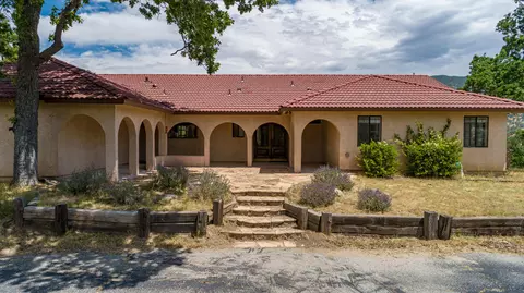 23921 Parke Ct, Tehachapi, CA 93561 photo 1