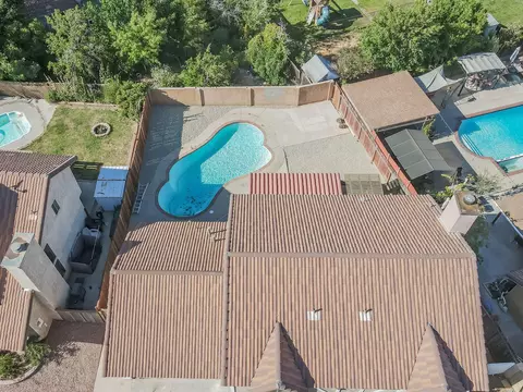 1813 Gable View St, Palmdale, CA 93550 photo 8