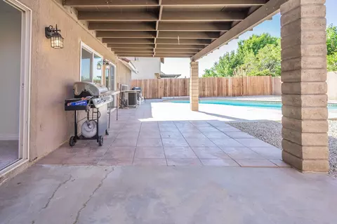 1813 Gable View St, Palmdale, CA 93550 photo 47