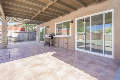 1813 Gable View St, Palmdale, CA 93550 photo 46