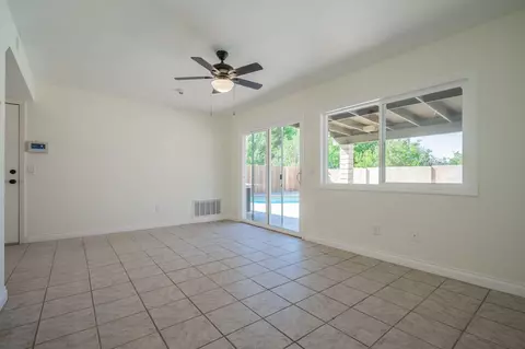 1813 Gable View St, Palmdale, CA 93550 photo 16