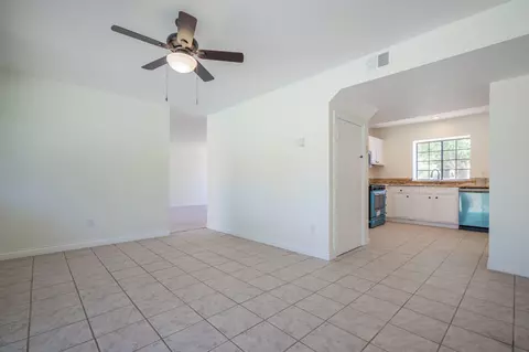 1813 Gable View St, Palmdale, CA 93550 photo 17