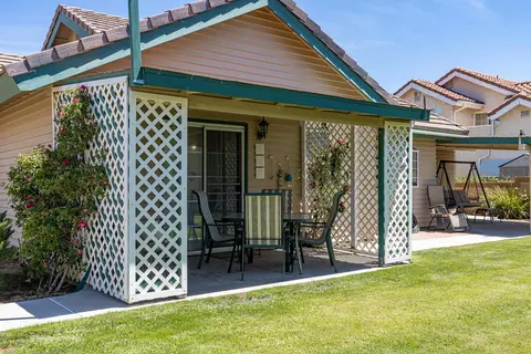 6128 Cabriolet Ct, Lancaster, CA 93536 photo 43