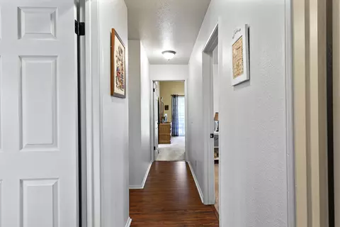 6128 Cabriolet Ct, Lancaster, CA 93536 photo 26