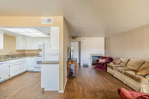 1850 Avenue J2 E #6, Lancaster, CA 93535 photo 8