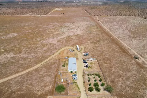 8556 W 40th St, Mojave, CA 93501 photo 20
